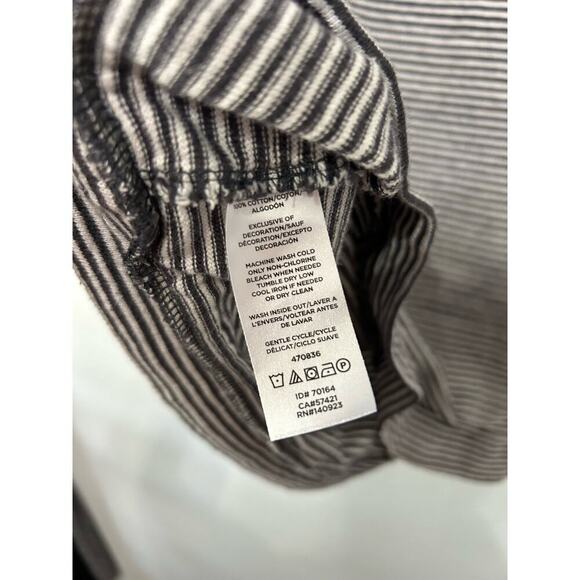 Loft Striped Short Sleeve Embroidered Lovely Blouse Size M - Picture 9 of 16